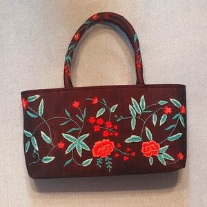 Floral Embroidered Handbag